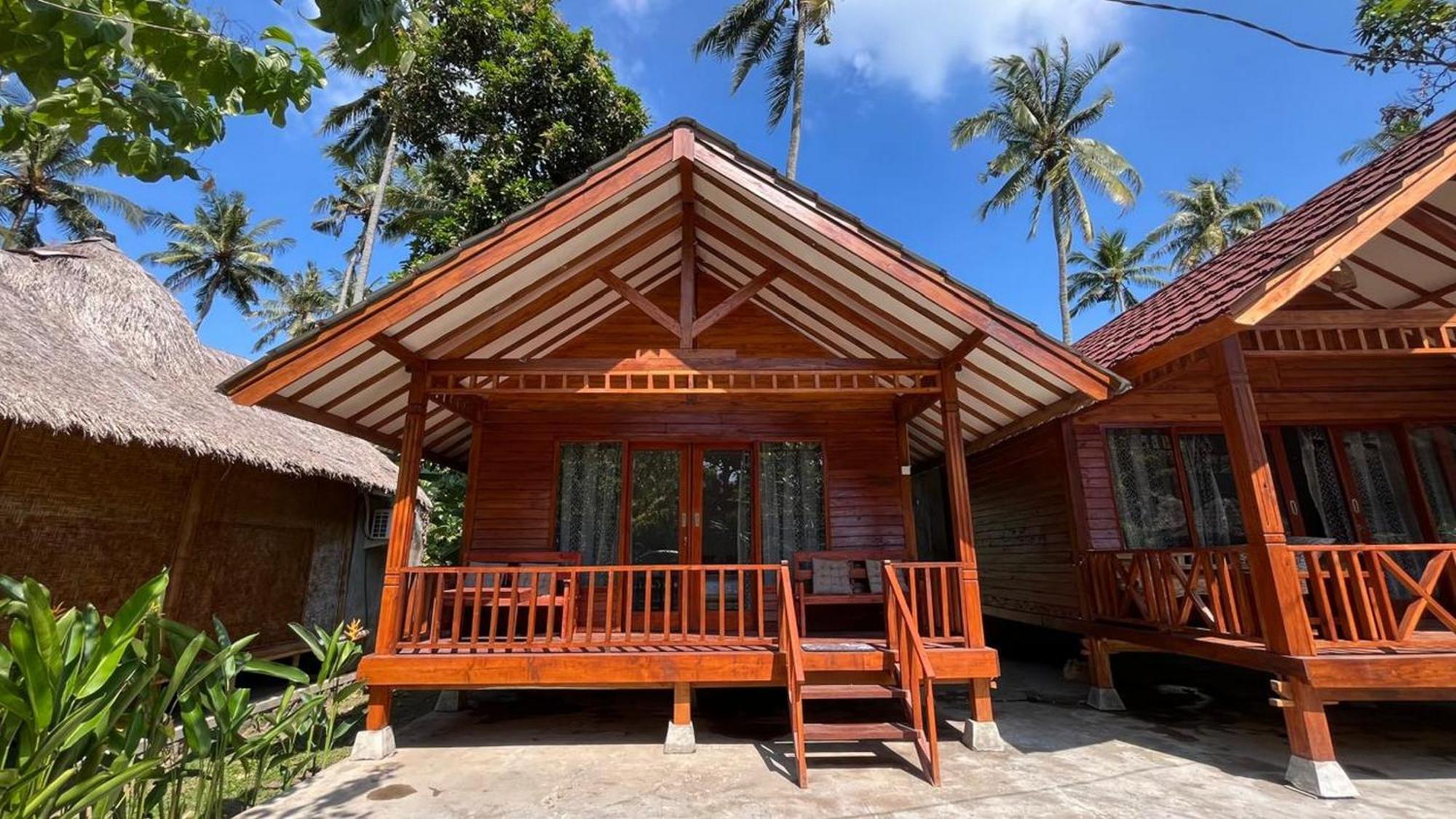 Cici Bungalow Senggigi Mangsit Eksteriør billede